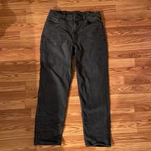 Black American Eagle mom jeans